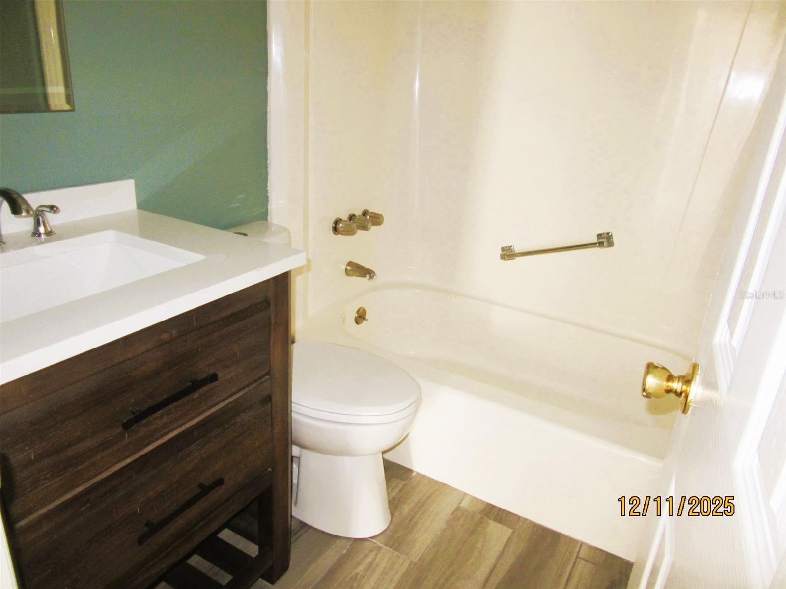 MARIA MANNOR CONDO - Residential