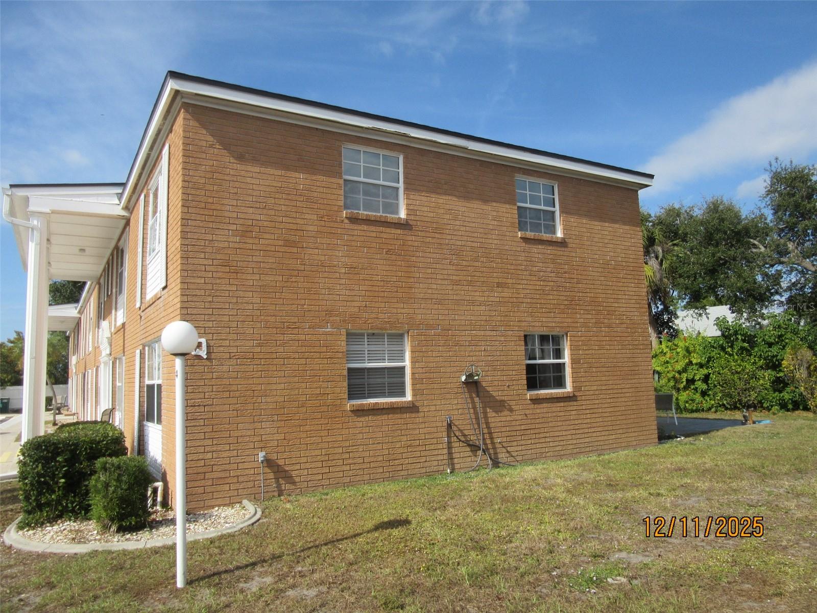 MARIA MANNOR CONDO - Residential