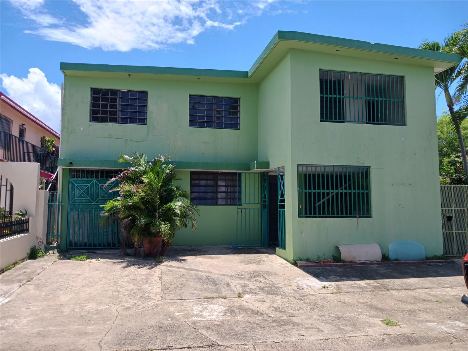 Charming Duplex for Sale in Carolina, Puerto Rico
Discover the perfect blend of comfort, convenience, and island charm with this stunning home located in the vibrant heart of Carolina, Puerto Rico. Nestled in a serene residential neighborhood, this property offers the ideal investment opportunity or a perfect family home.
Property Features:
• Prime Location: Situated just minutes away from pristine beaches, local shops, restaurants, and vibrant cultural attractions. Whether you’re looking for a relaxed beach day, or a lively night out, everything is within reach.
• Two Spacious Units: The duplex features two independent units, each boasting a spacious layout. Each unit includes:
o 3 Bedrooms
o 2 Bathrooms
o Open-concept living and dining area perfect for entertaining
o Fully functional kitchen with modern appliances
o Ample natural light streaming through large windows
• Modern and Well-Maintained: Both units have ceramic tile floors throughout, air conditioning in some rooms, and secure windows and doors provide peace of mind.
• Investment Opportunity: Whether you are looking to live in one unit and rent the other, or use both as rental properties, this duplex is an excellent opportunity to generate rental income. The location and amenities make it highly attractive for both long-term and vacation renters.
• Private Parking: Each unit comes with its own designated parking space, ensuring convenience for residents.
• Carolina is one of Puerto Rico’s most sought-after areas, combining a suburban feel with easy access to the lively city life. Just a short drive from the San Juan International Airport, Carolina is known for its vibrant culture, stunning beaches like Isla Verde, and an array of dining, shopping, and entertainment options.
Don't miss your chance to live in or invest in this exceptional property!
