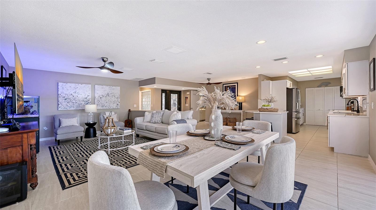 SORRENTO VILLAS 1 - Residential