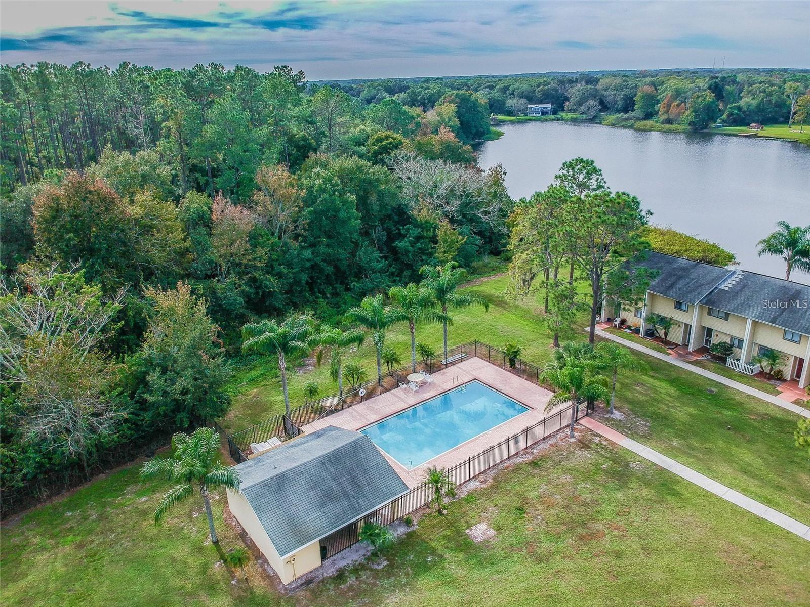4427 DYLAN LOOP 190