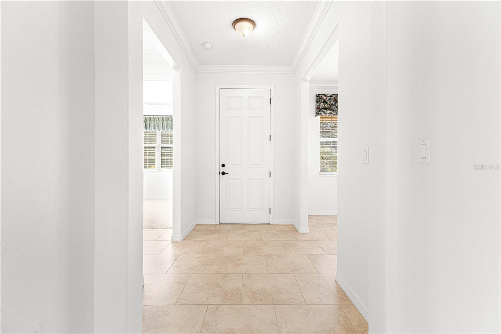 ON TOP OF THE WORLD - Residential