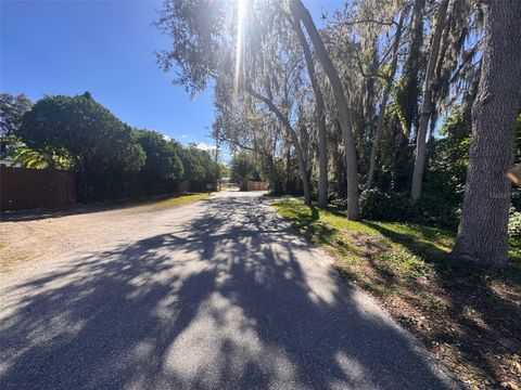 Tiny photo for 444 Quail St, Lady Lake, FL 32159 (MLS # OM712318)