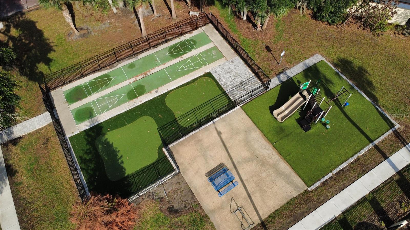 WINDWARD SQUARE SEC 1 - Residential