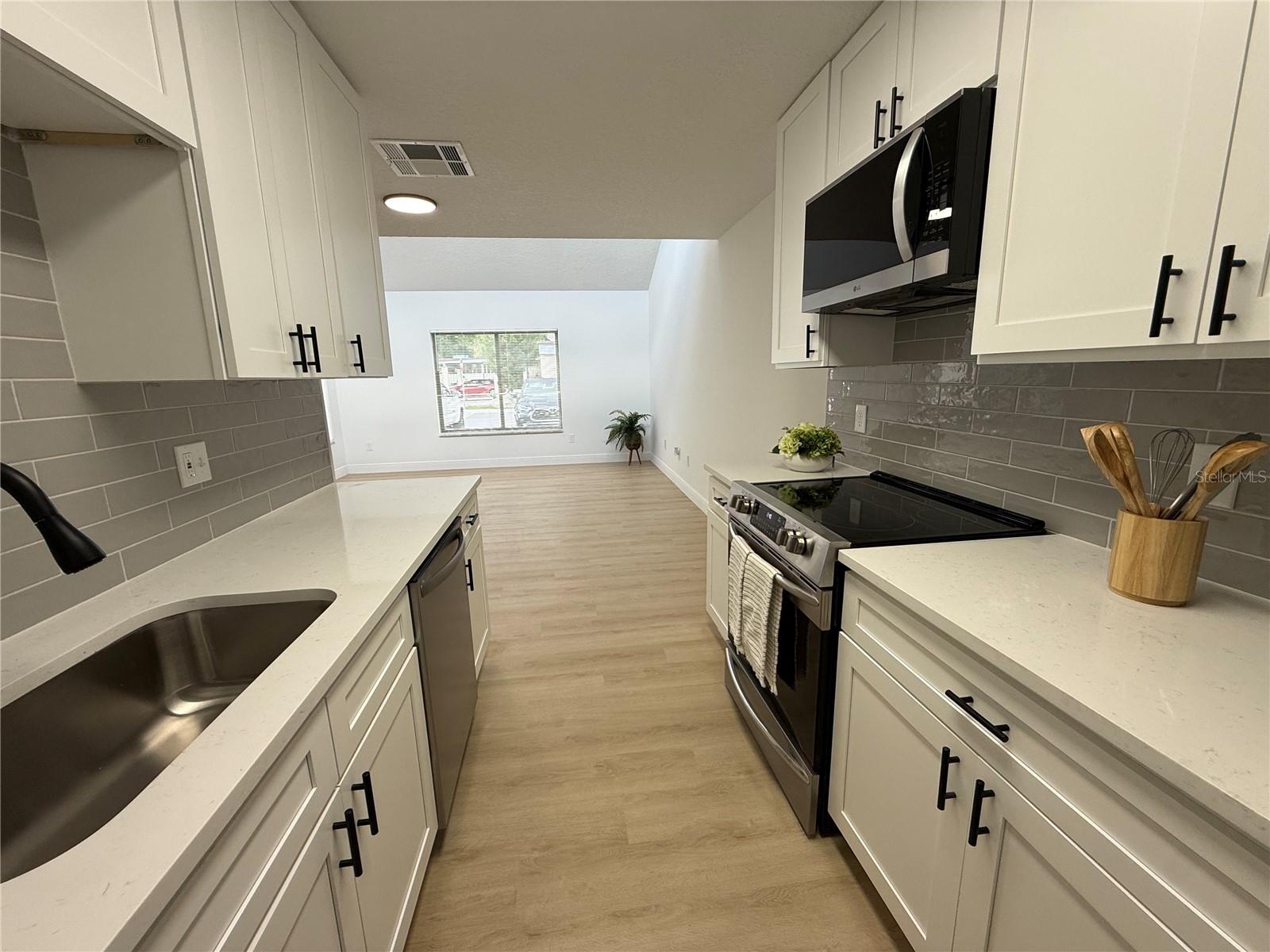 WINDWARD SQUARE SEC 1 - Residential