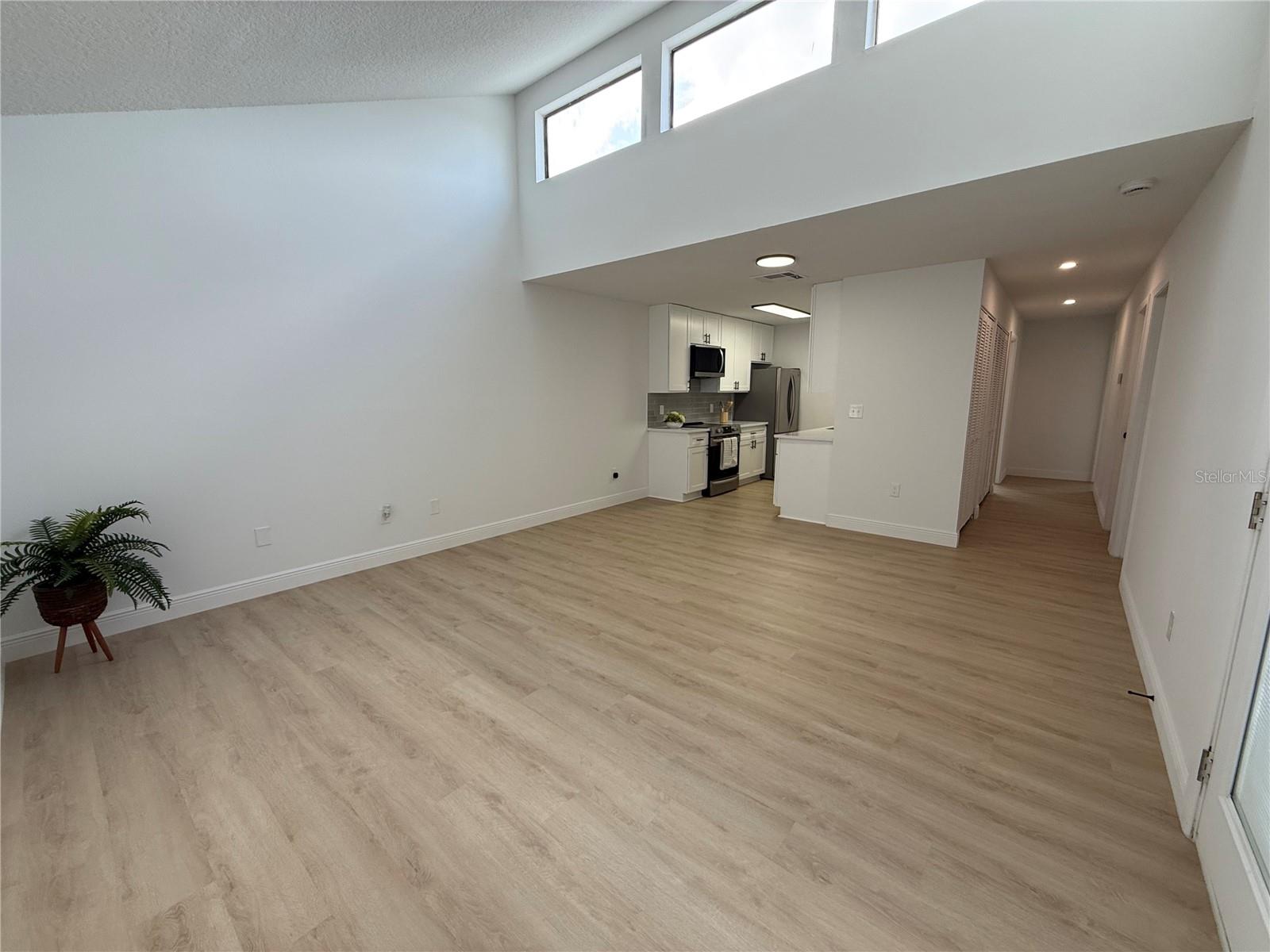 WINDWARD SQUARE SEC 1 - Residential