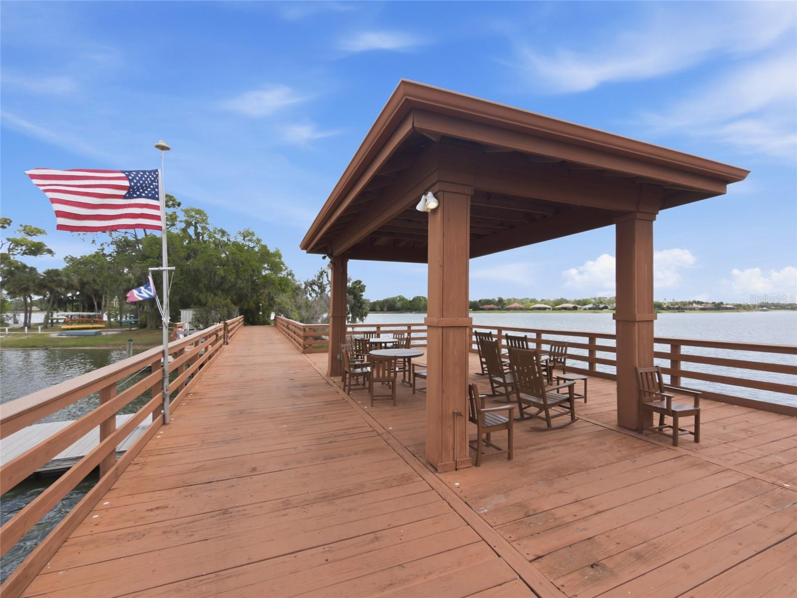 THE MOORINGS AT EDGEWATER - Residential