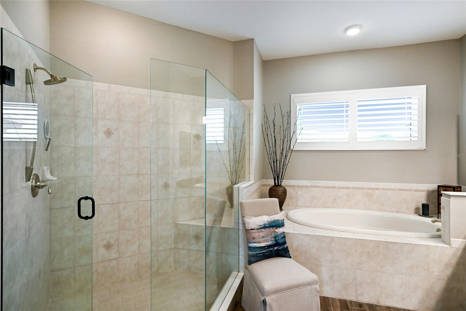 THE MOORINGS AT EDGEWATER - Residential