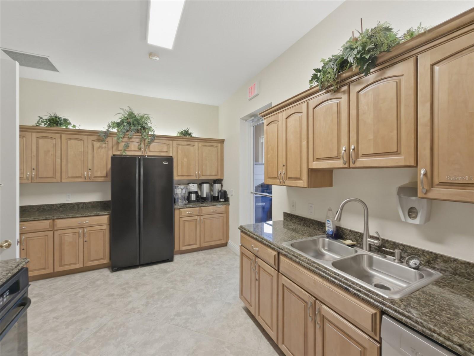 THE MOORINGS AT EDGEWATER - Residential