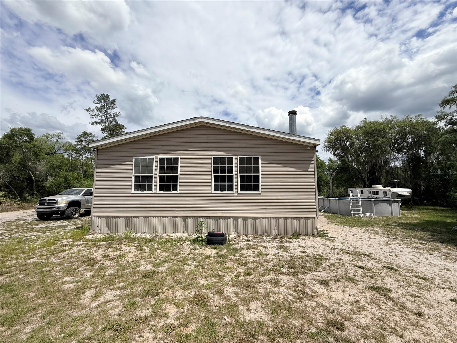 FRST LAKE CAMPSITES - Residential