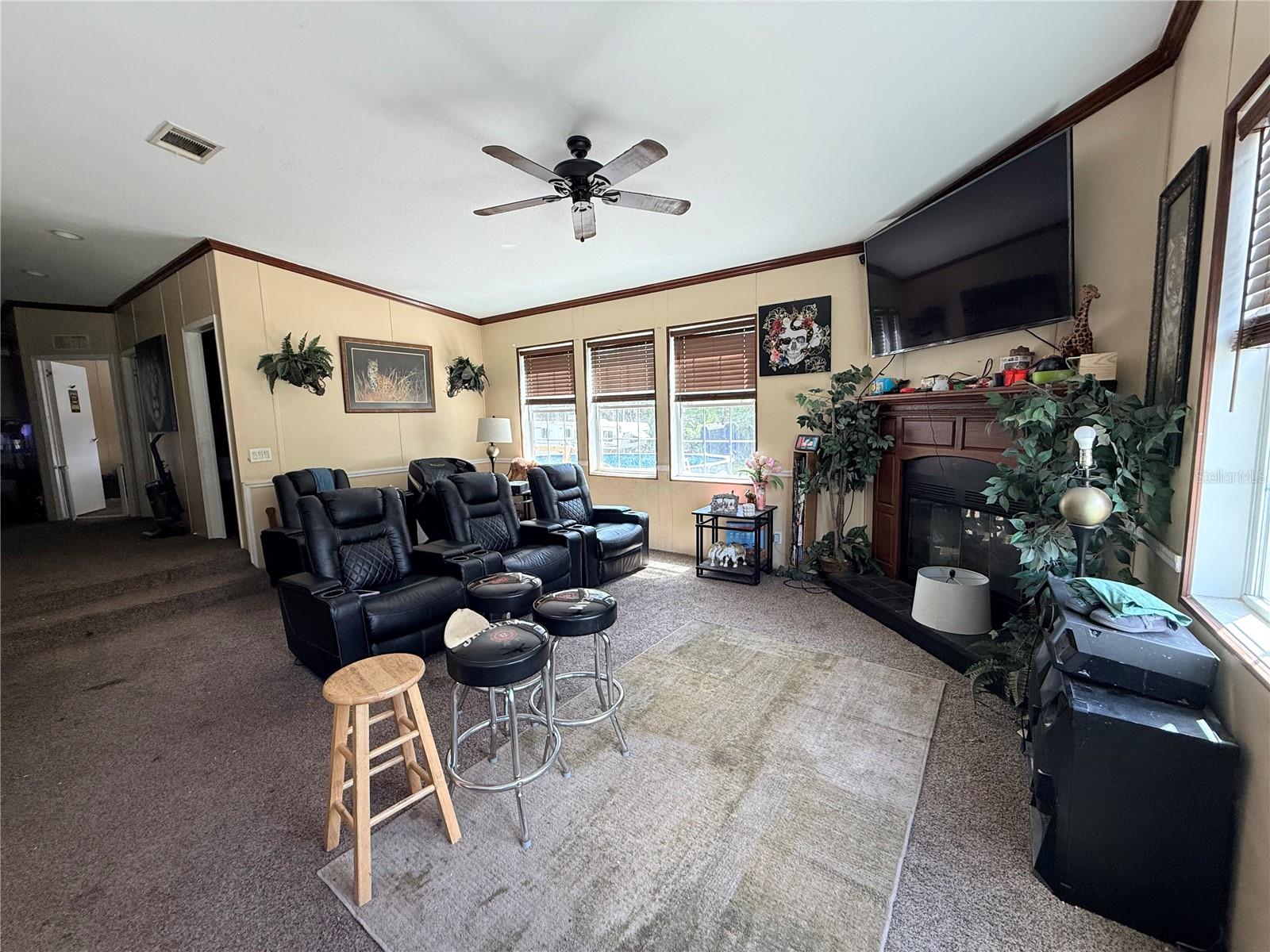FRST LAKE CAMPSITES - Residential