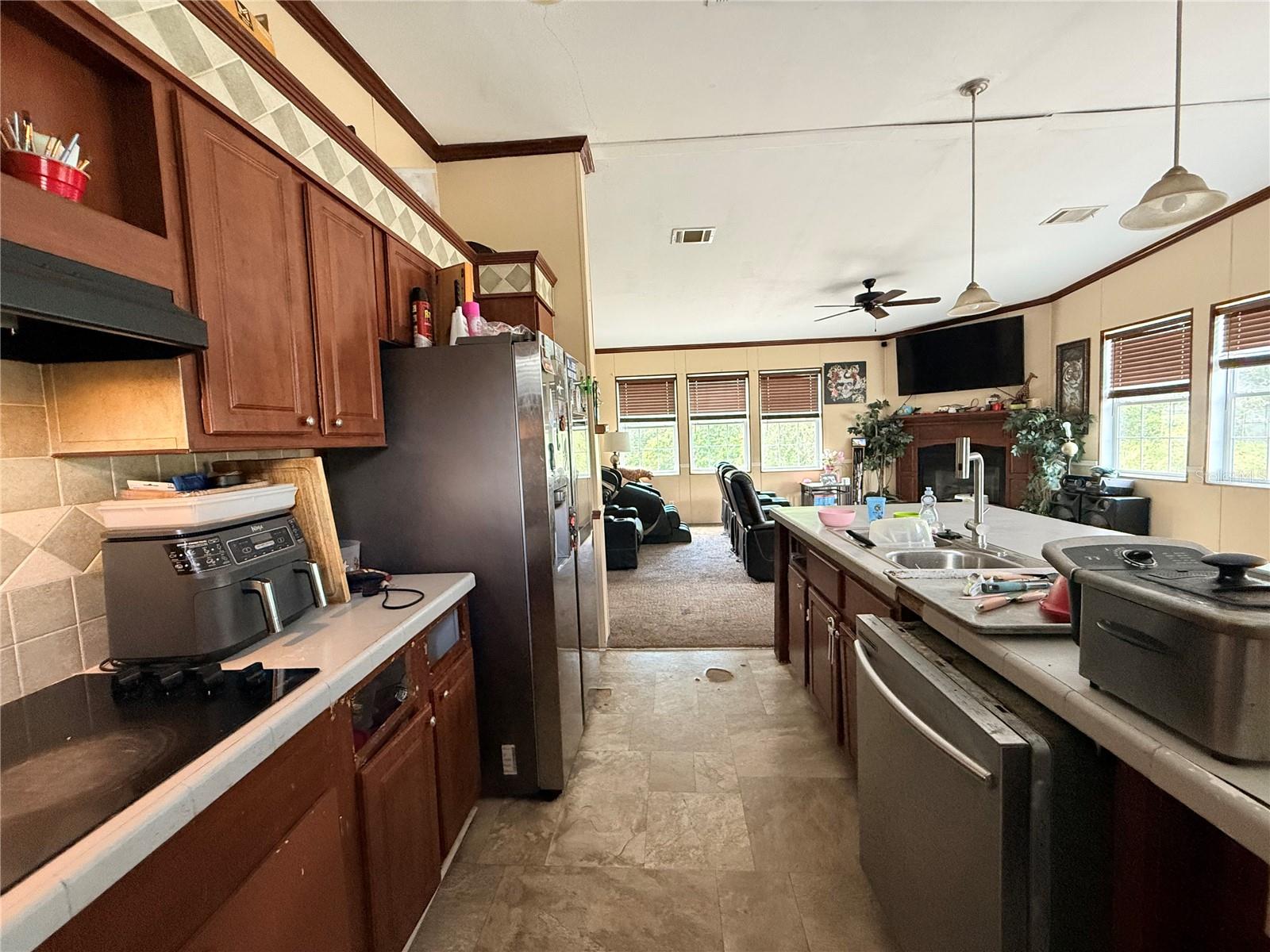 FRST LAKE CAMPSITES - Residential