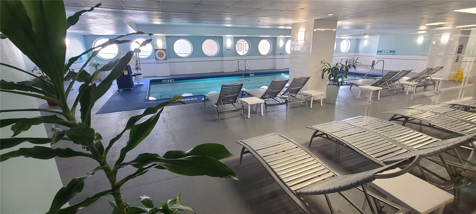 OCEAN WALK 01 DB CONDO - Residential