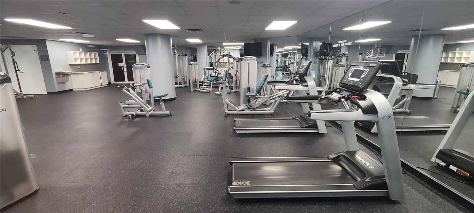 OCEAN WALK 01 DB CONDO - Residential