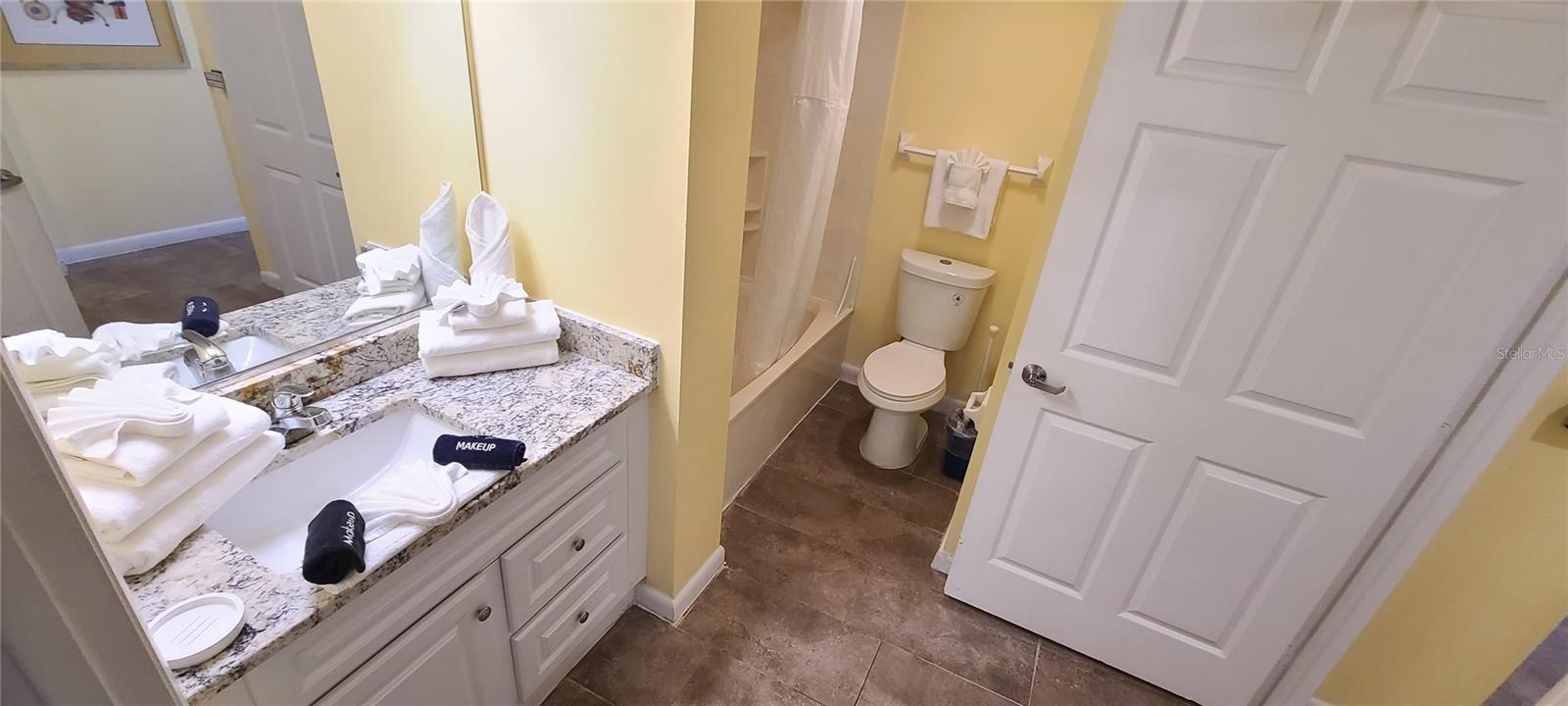 OCEAN WALK 01 DB CONDO - Residential