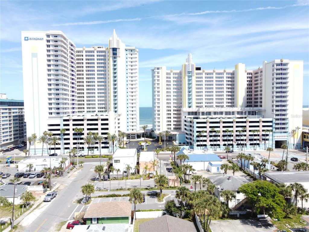 Photo of 300 N Atlantic Avenue #1106, Daytona Beach, FL 32118 (MLS # O6390420)