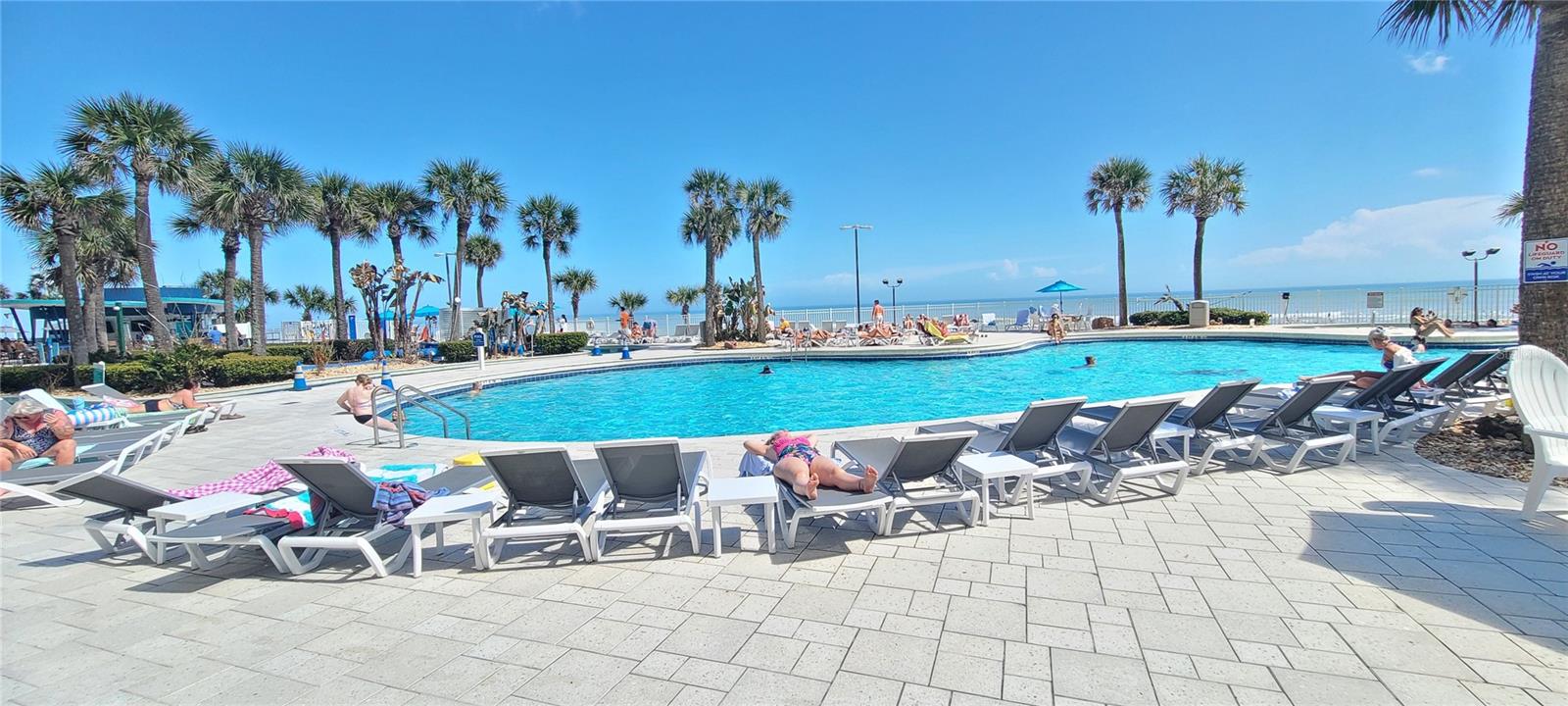 OCEAN WALK 01 DB CONDO - Residential