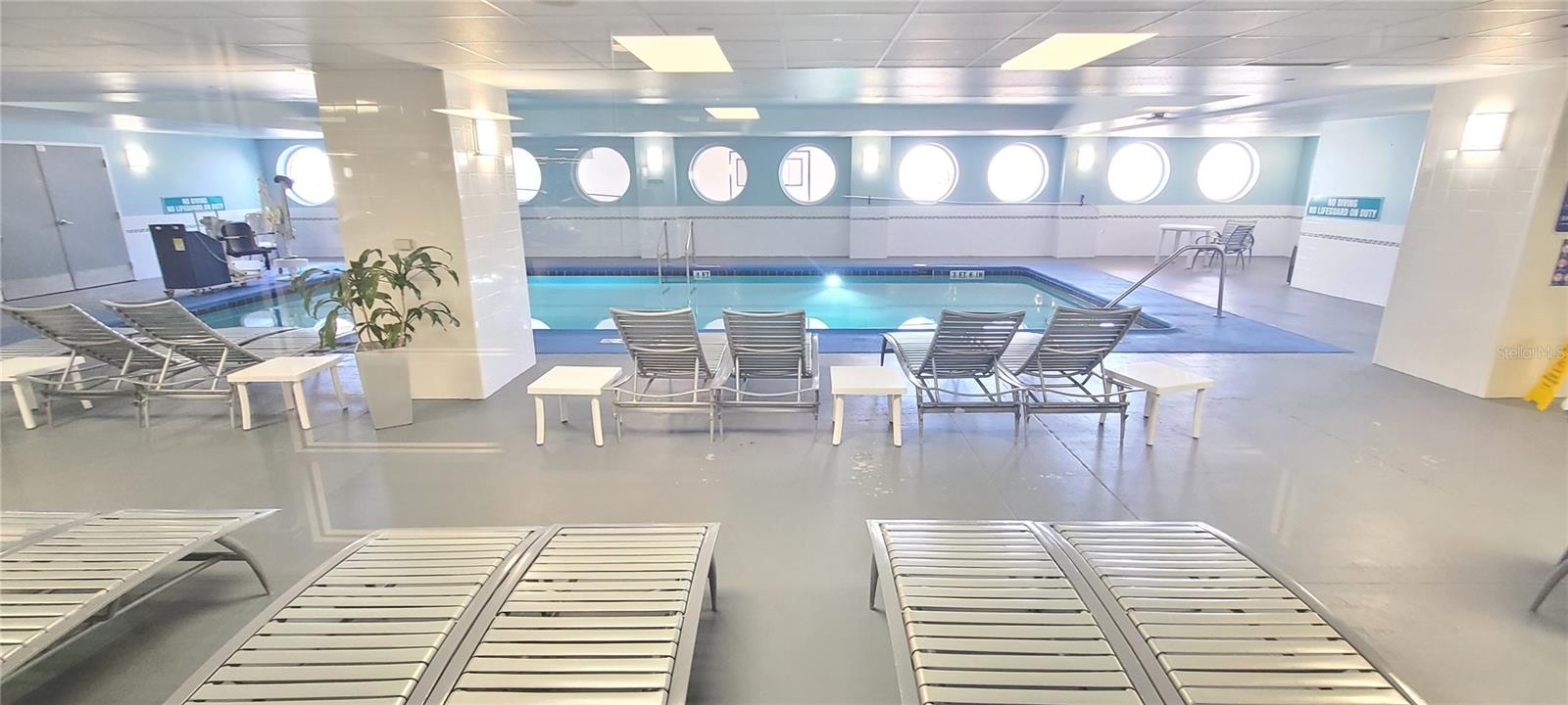 OCEAN WALK 01 DB CONDO - Residential