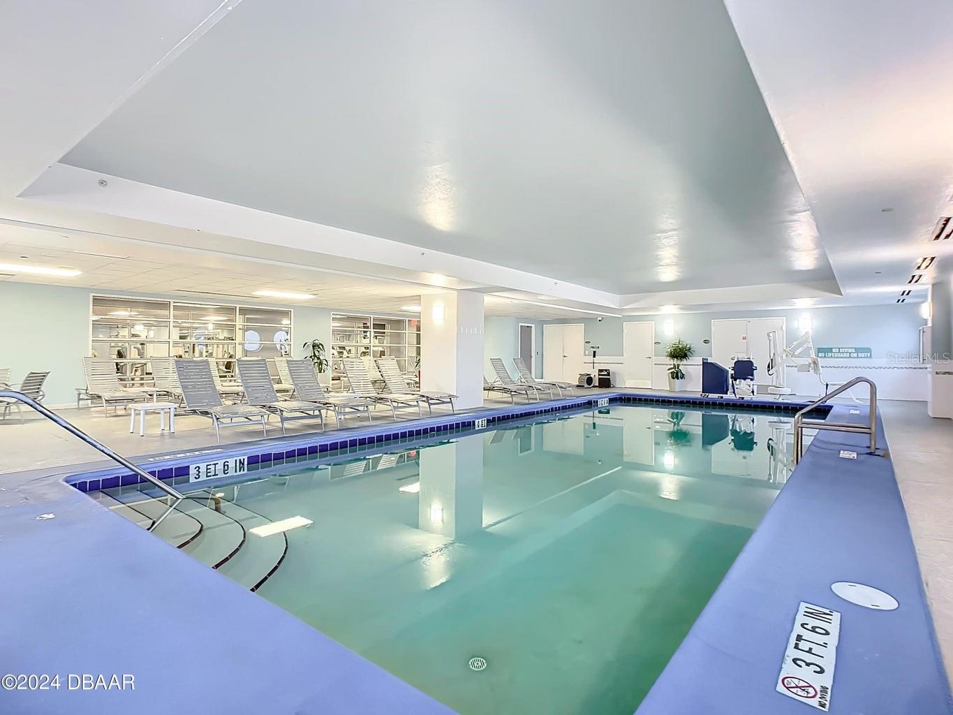 OCEAN WALK 01 DB CONDO - Residential