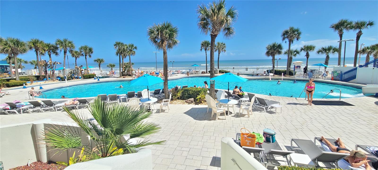 OCEAN WALK 01 DB CONDO - Residential