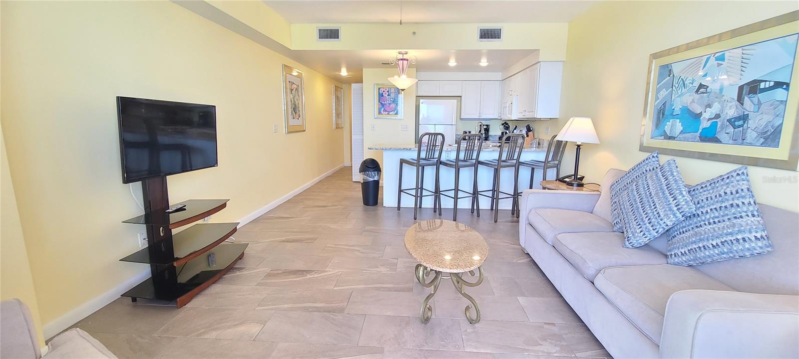 OCEAN WALK 01 DB CONDO - Residential