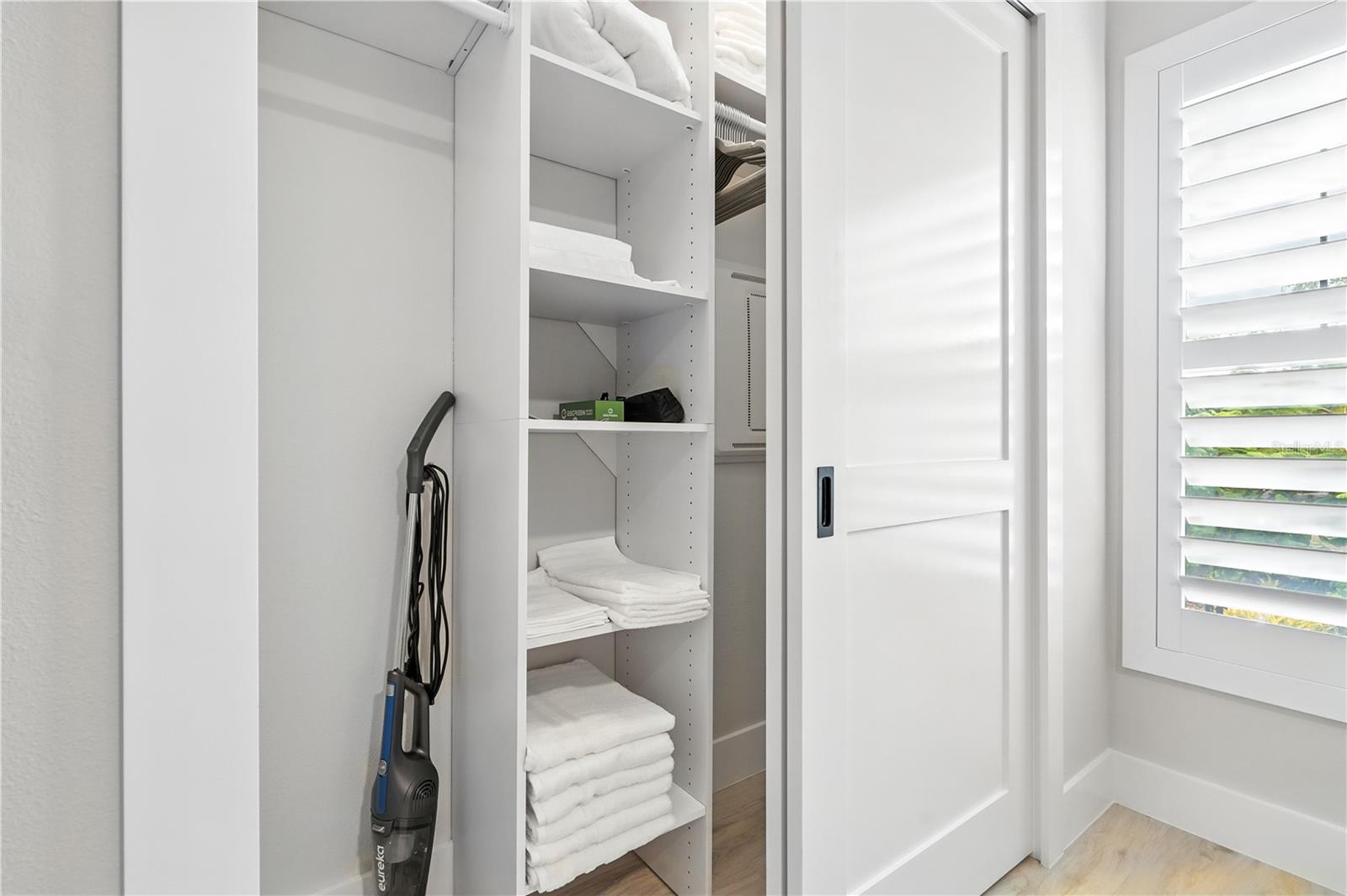 ADARE COTTAGES - Residential Lease