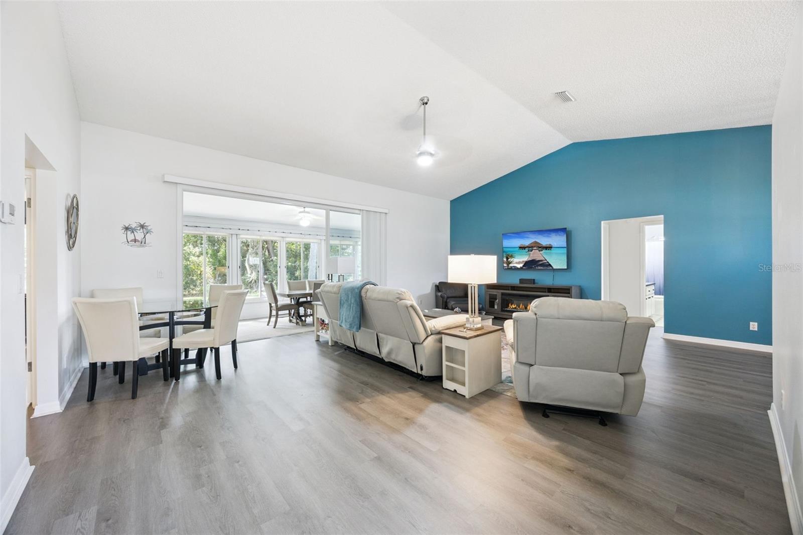 HIGHLAND LAKES SUB - Residential