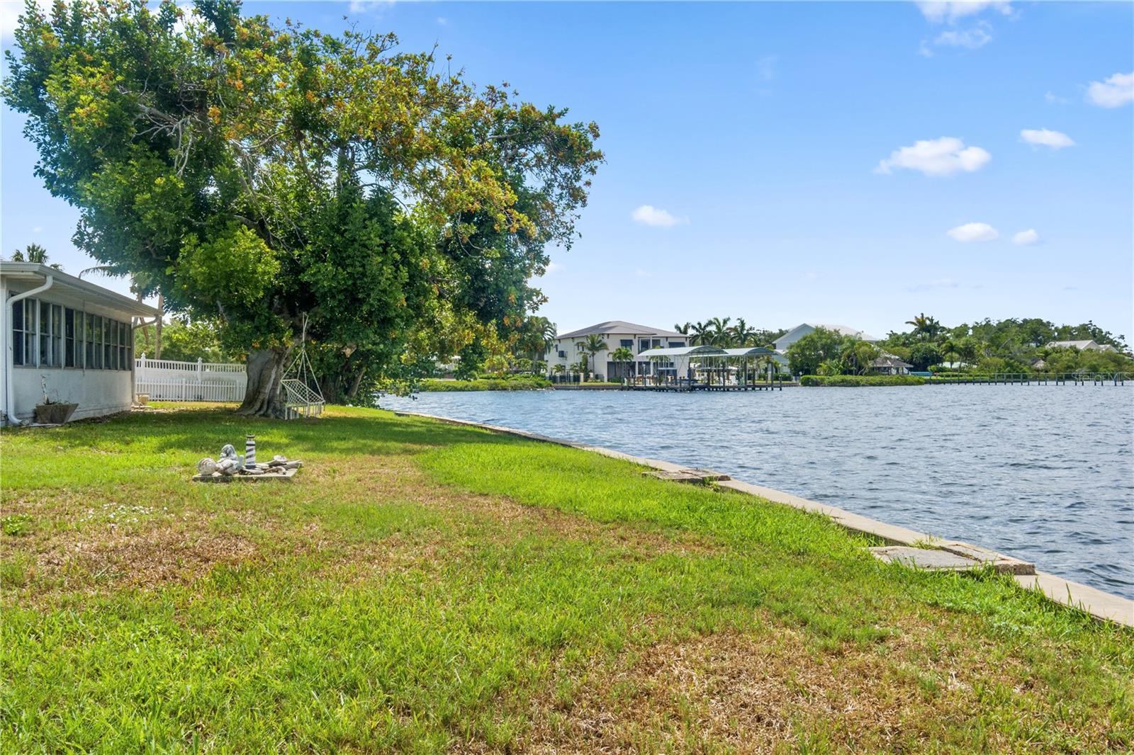 MANATI SHORES SECOND ADD - Residential