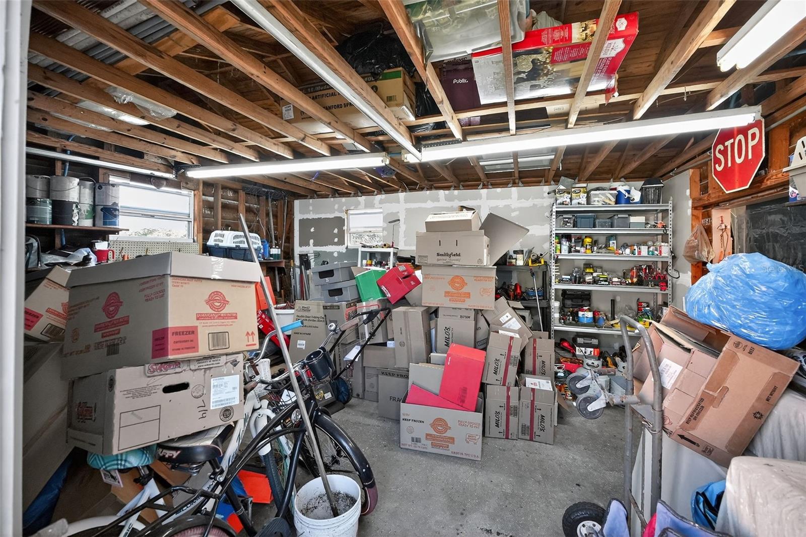 MAGNOLIA TERRACE UNIT 01 - Residential