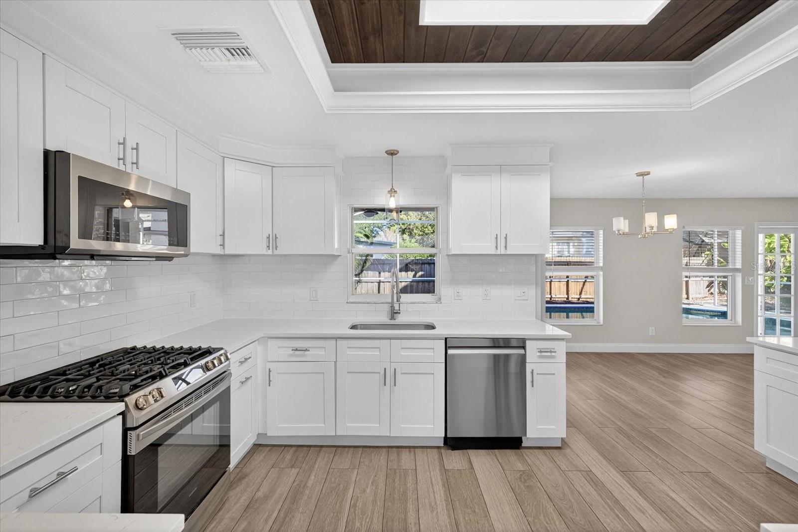 MARYLAND MANOR REV - Residential