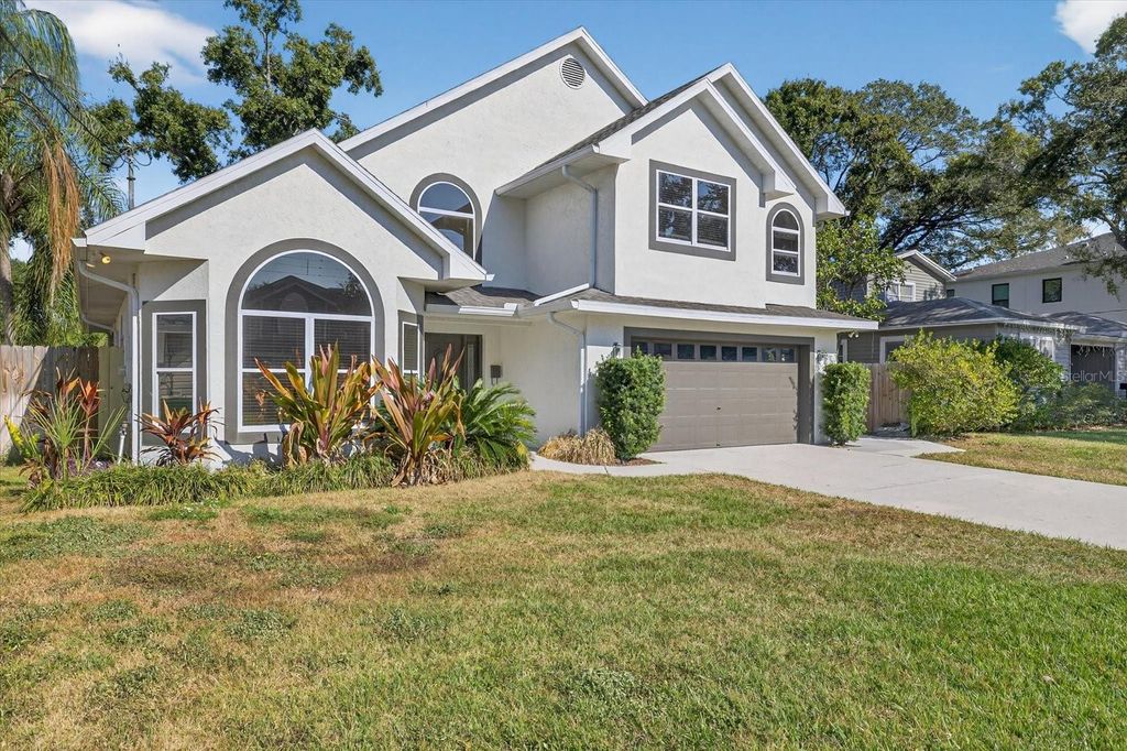 Photo of 4207 W Tacon Street, Tampa, FL 33629 (MLS # TB8451988)