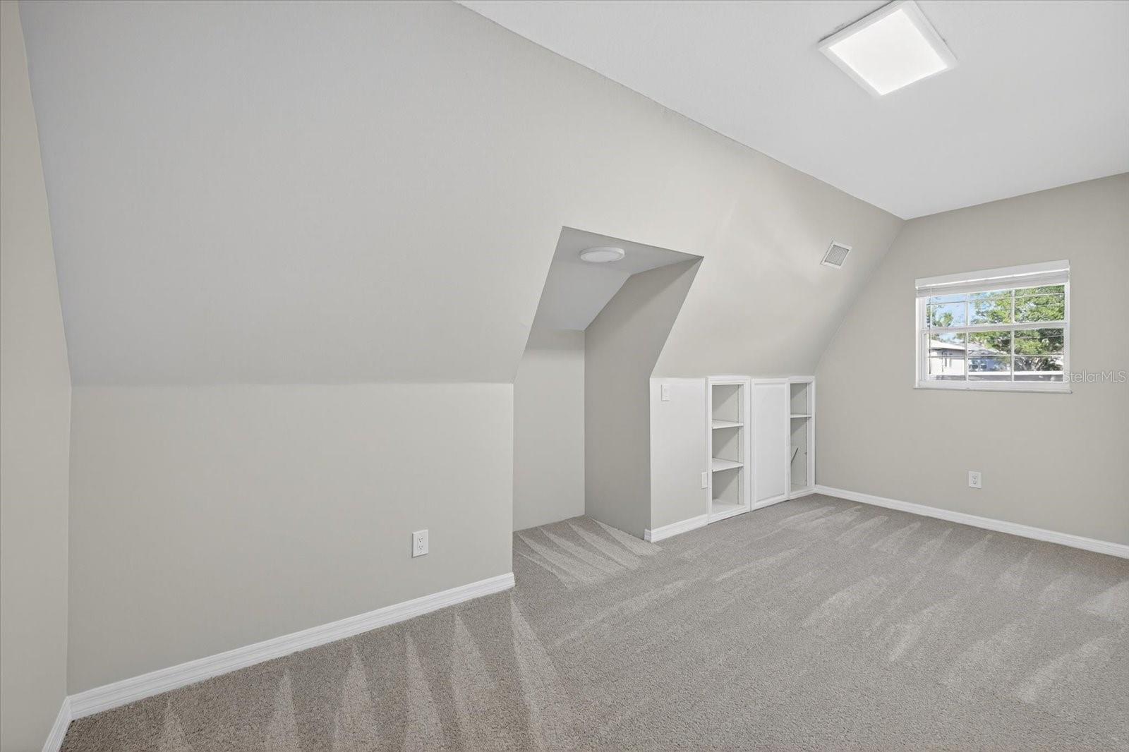 MARYLAND MANOR REV - Residential