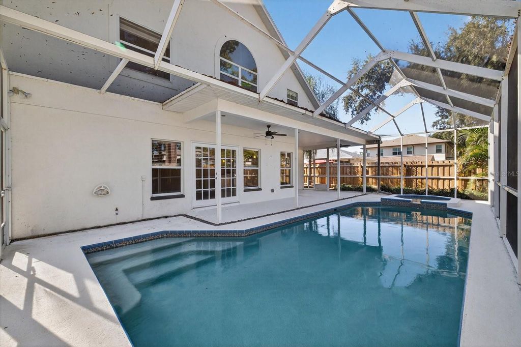 Photo of 4207 W Tacon Street, Tampa, FL 33629 (MLS # TB8451988)