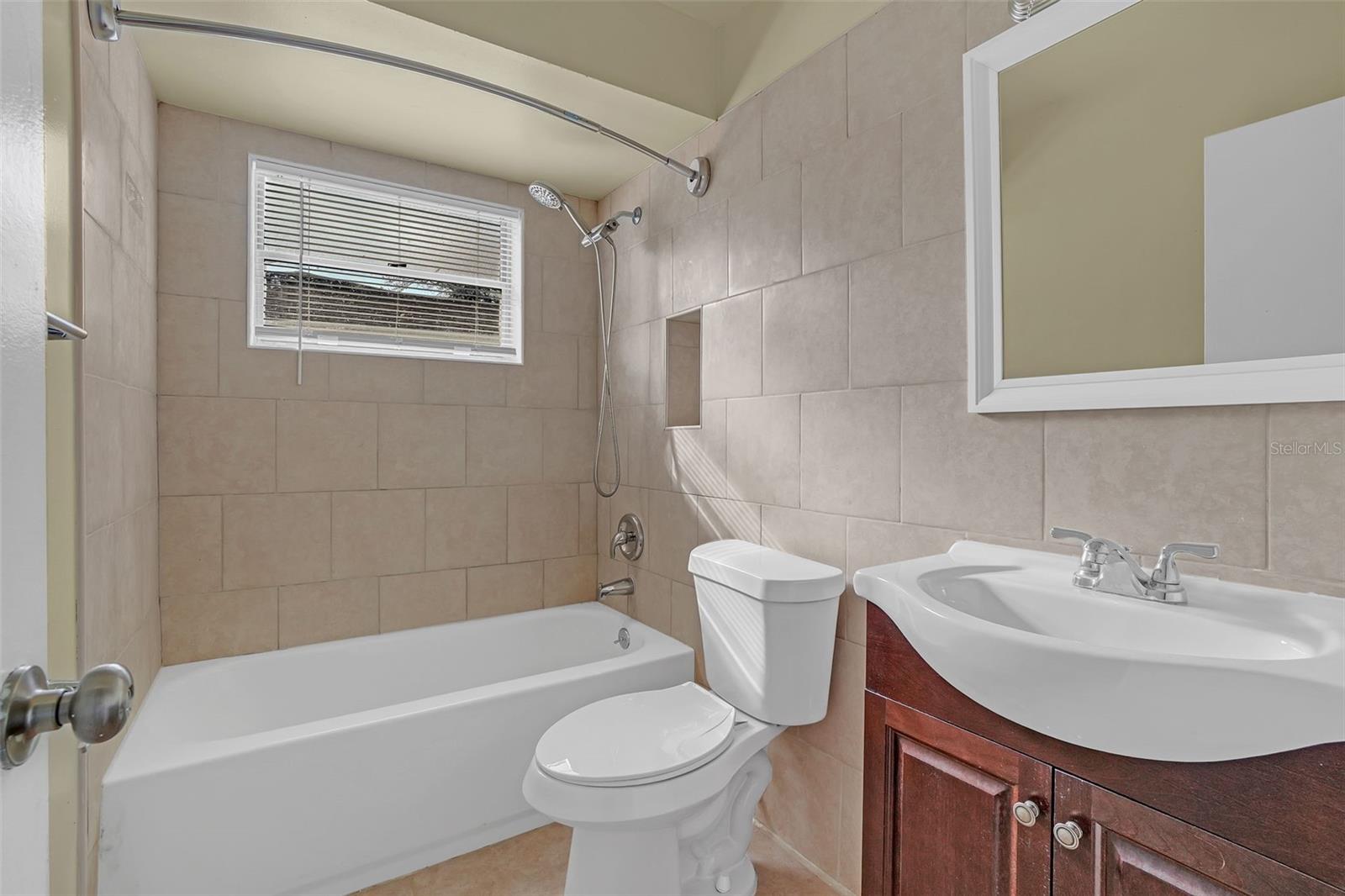 SPRING OAKS UNIT 4 - Residential