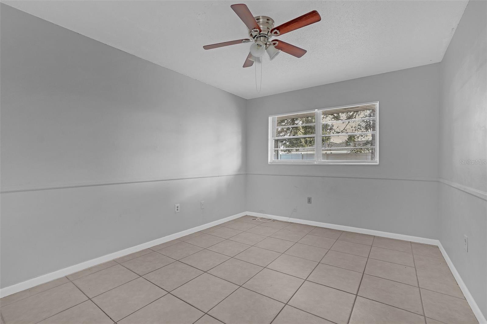 SPRING OAKS UNIT 4 - Residential