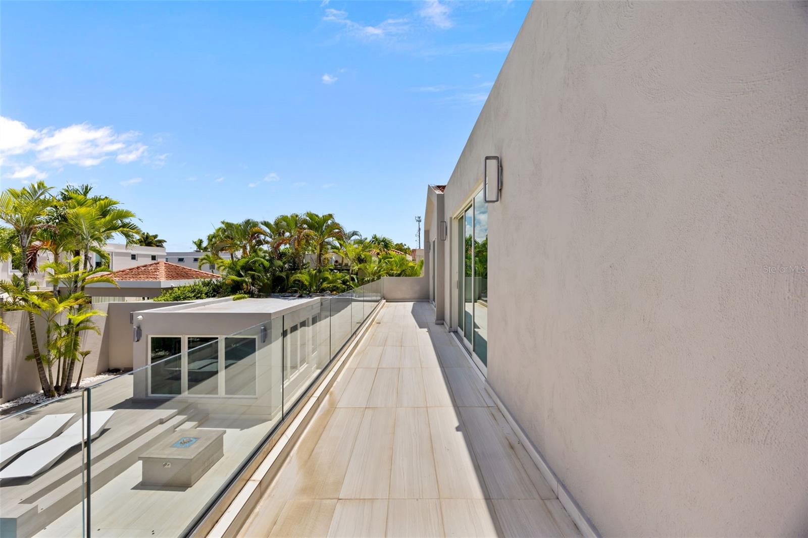 DORADO BEACH EAST - Residential