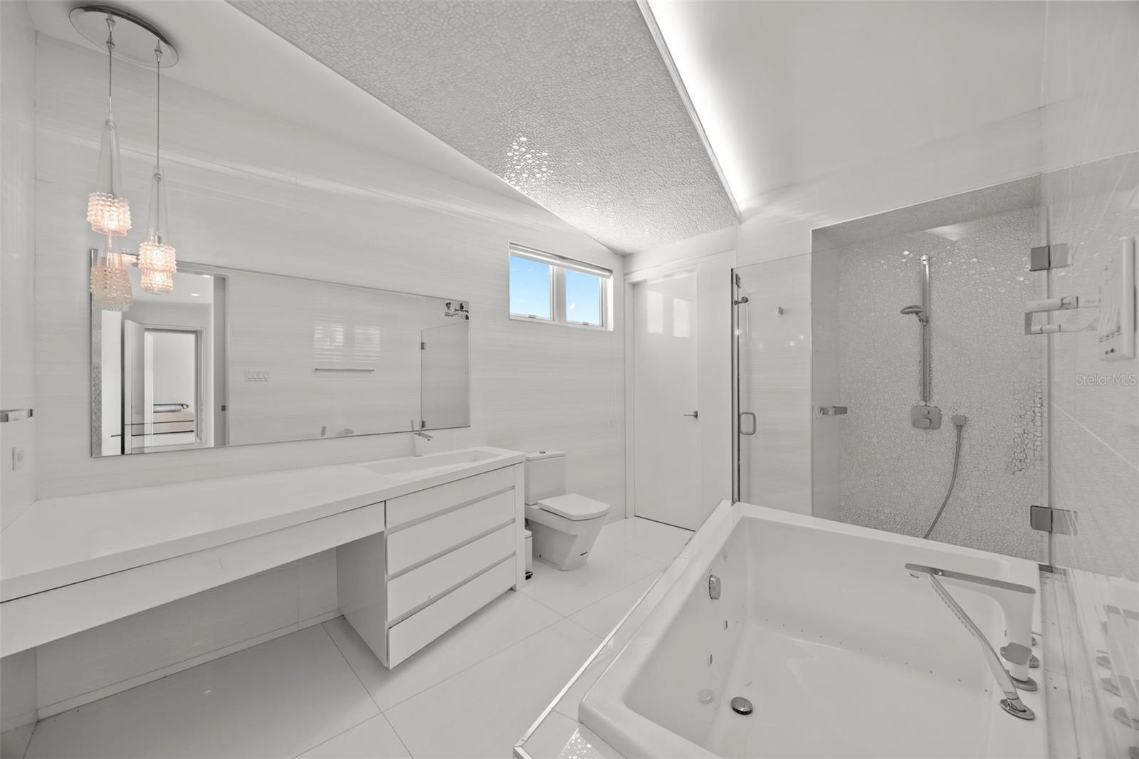 DORADO BEACH EAST - Residential