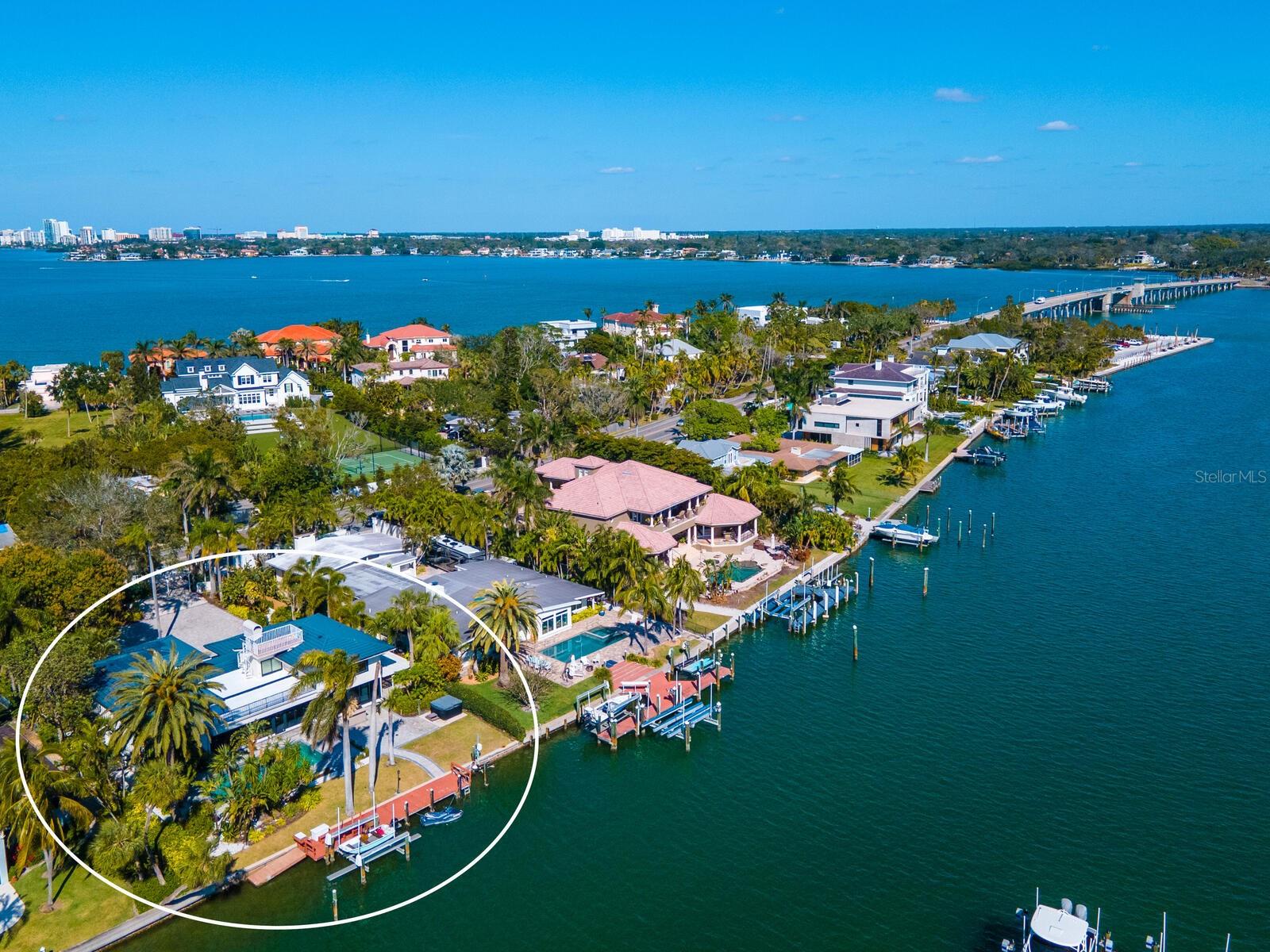 BAY ISLAND SHORES - Residential