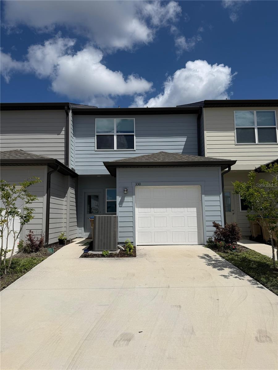 ASHFORD PLACE - Residential Lease