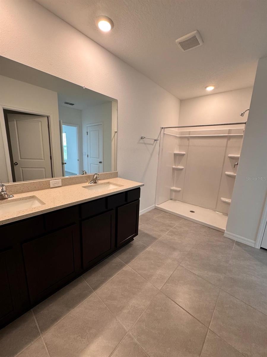 WESTGATE AT AVALON PARK - Residential Lease