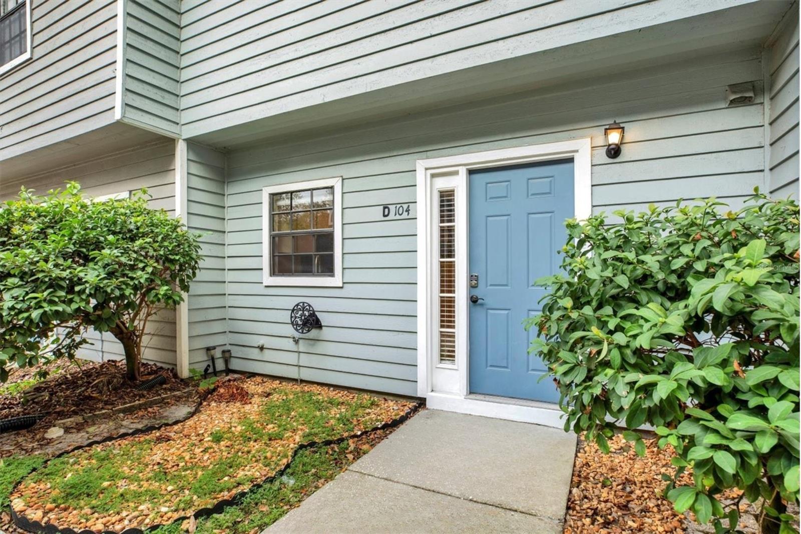 1910 W SLIGH AVENUE D104