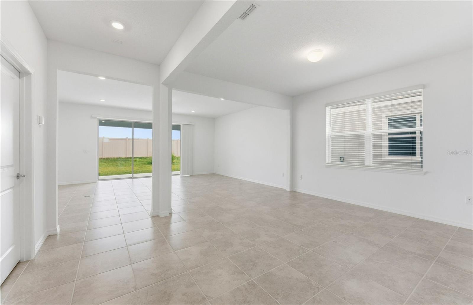 SILVERLAKE PHASE 2 - Residential