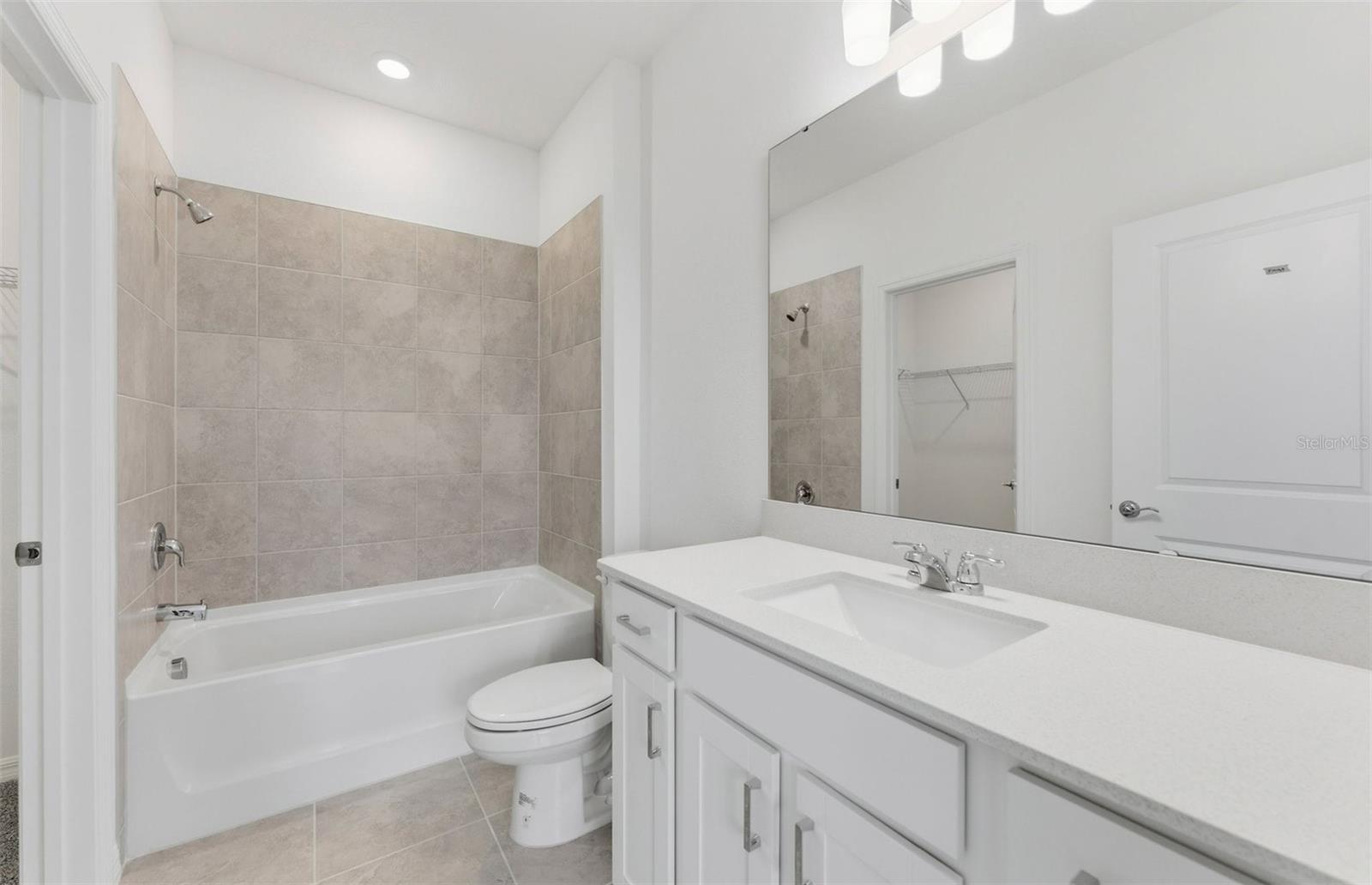 SILVERLAKE PHASE 2 - Residential