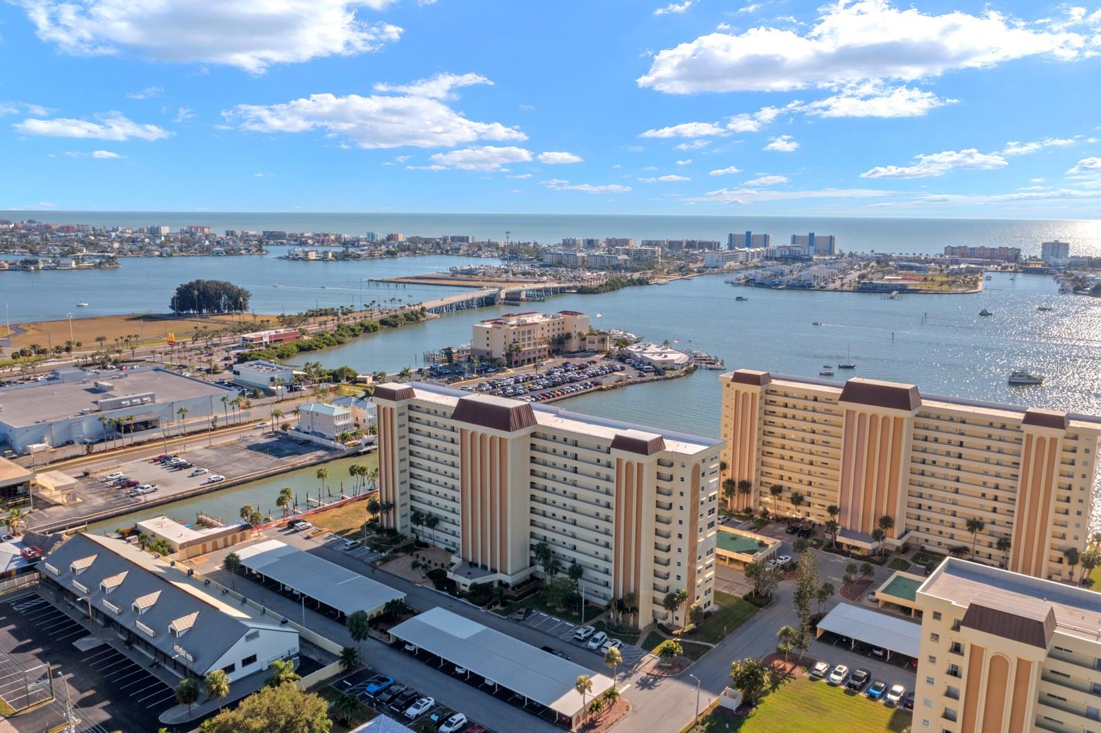 WASHINGTON TOWERS THE CONDO - Residential