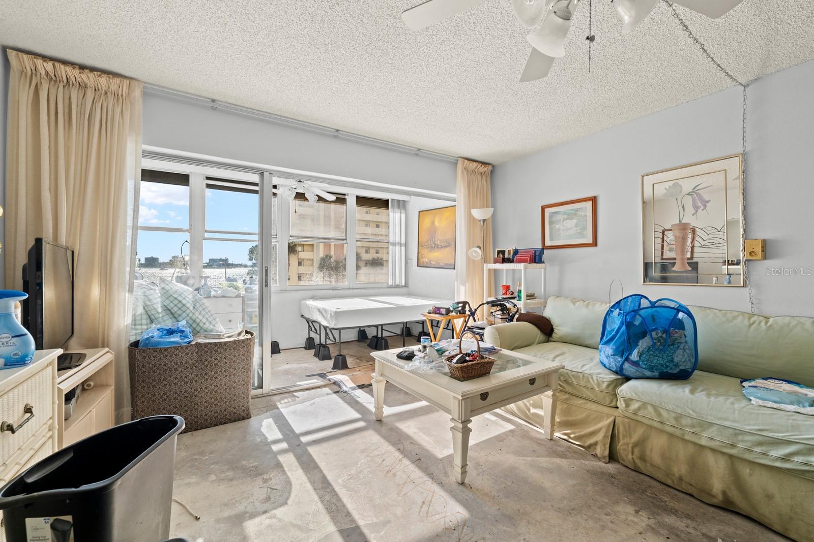 WASHINGTON TOWERS THE CONDO - Residential