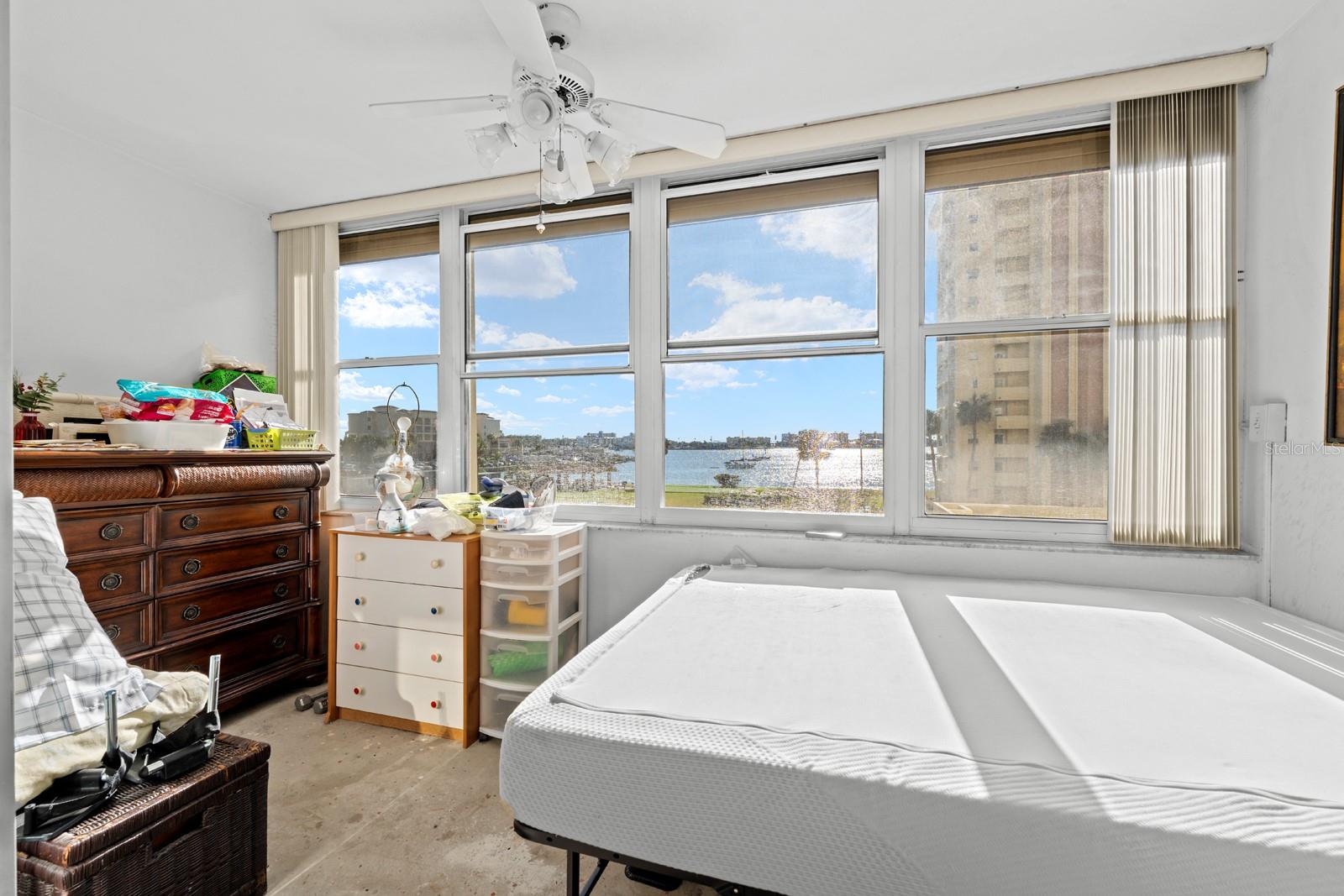 WASHINGTON TOWERS THE CONDO - Residential