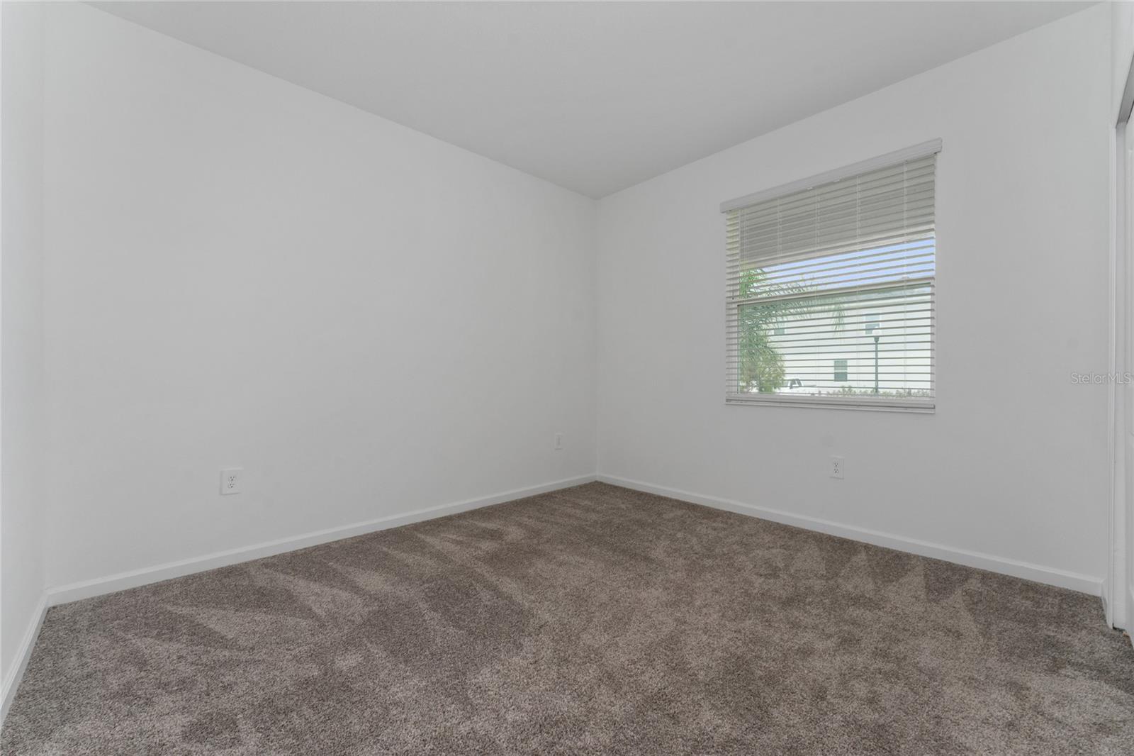 CHAMPIONS POINTE 50S - Residential Lease