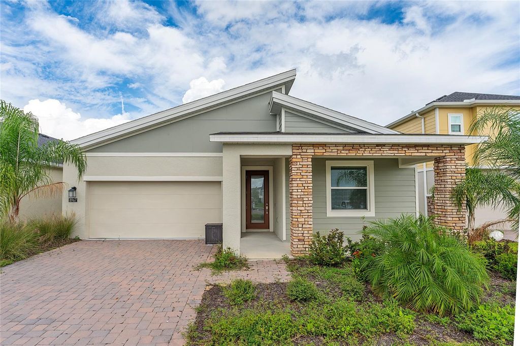 Photo of 8967 Chipping Square Lane, Davenport, FL 33896 (MLS # O6357072)