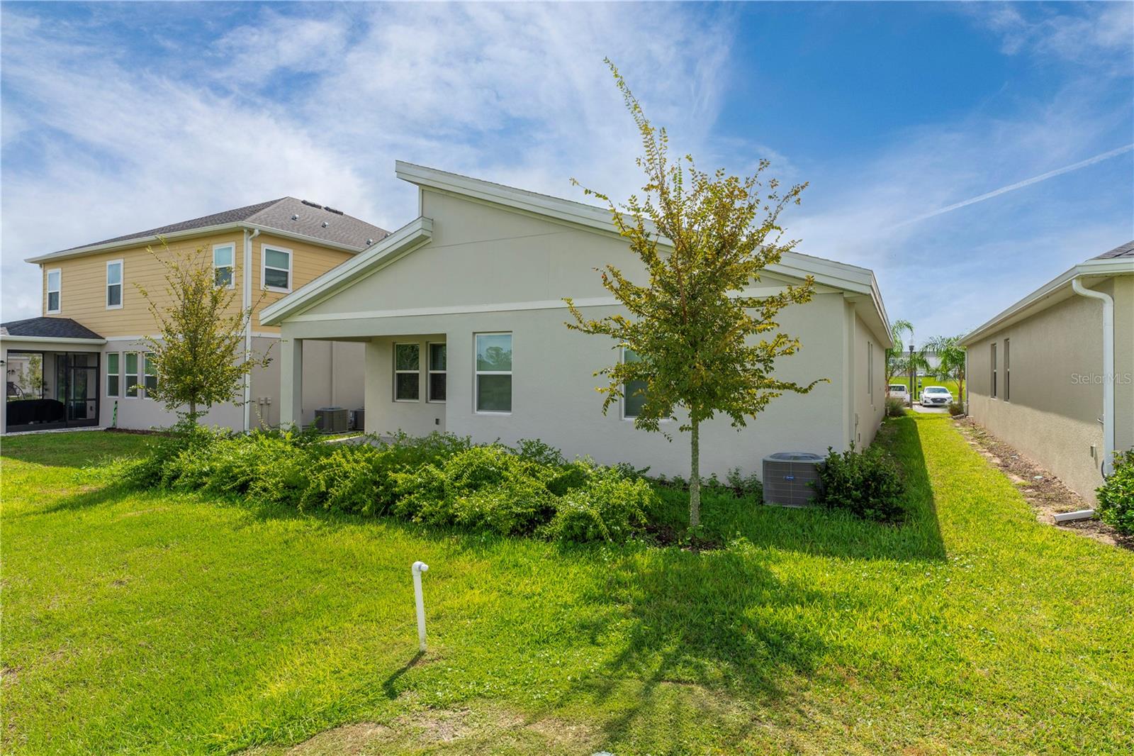 CHAMPIONS POINTE 50S - Residential Lease