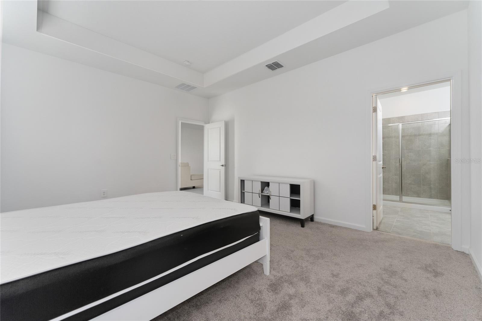 CHAMPIONS POINTE 50S - Residential Lease